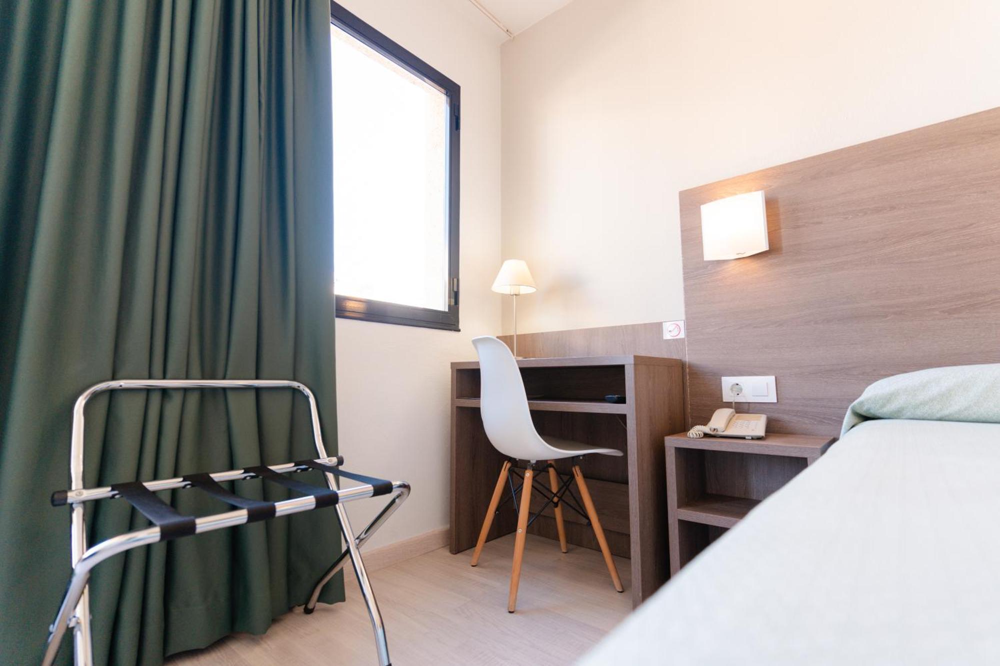 Apartamentos Loar Ferreries Zewnętrze zdjęcie