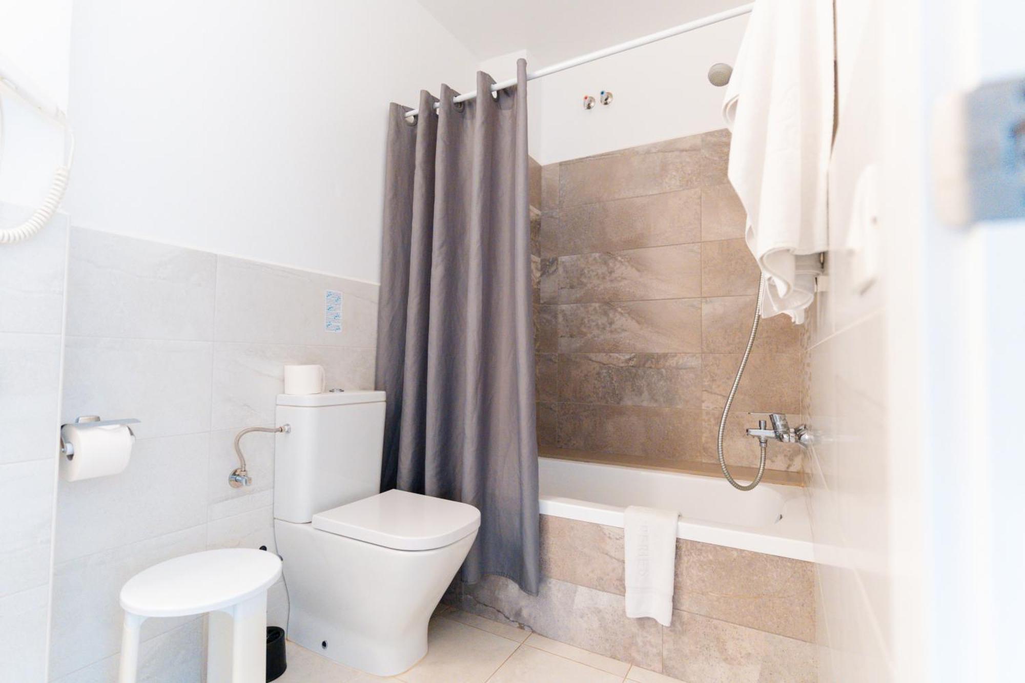 Apartamentos Loar Ferreries Zewnętrze zdjęcie